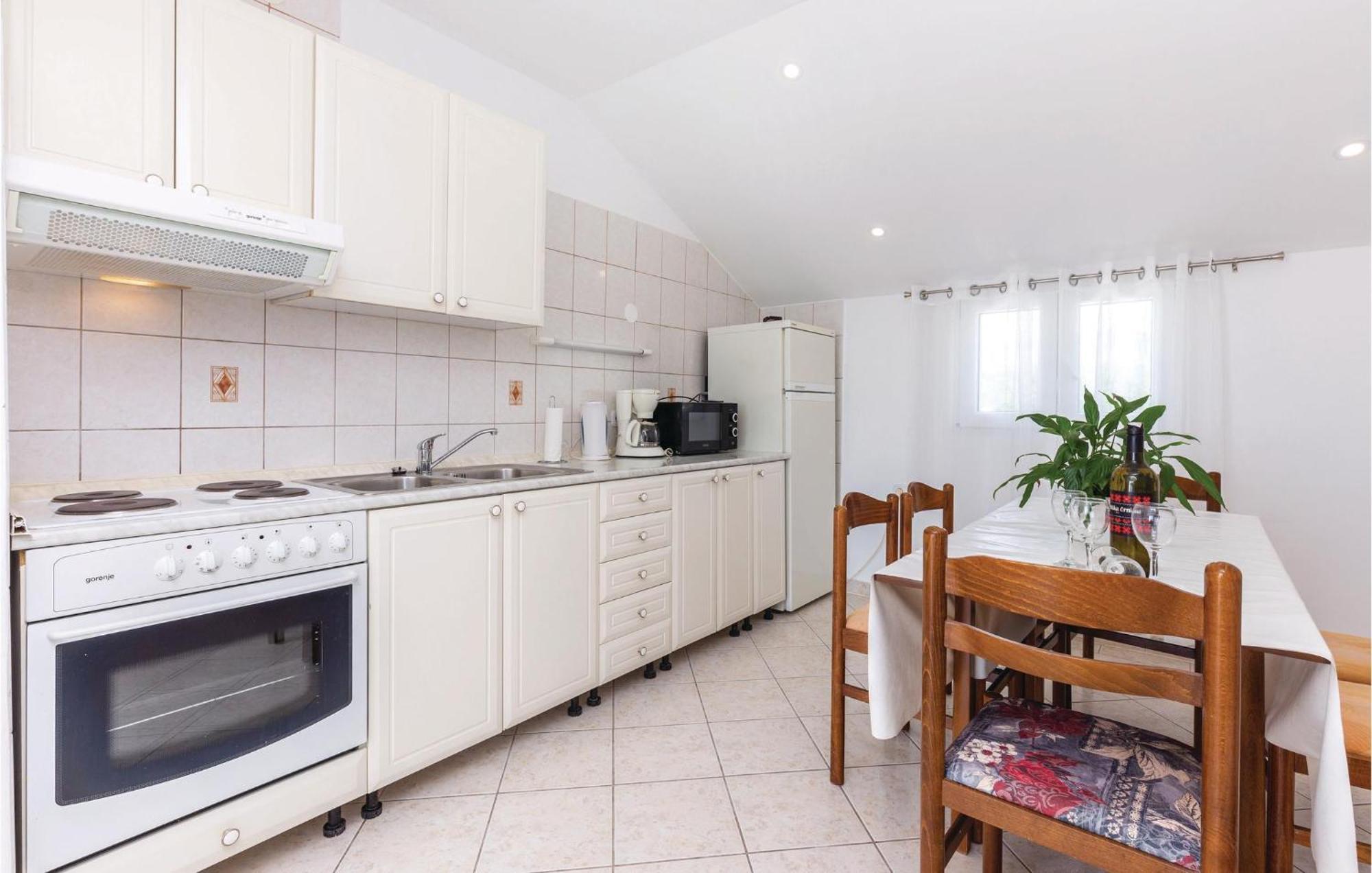 Nice Apartment In Crikvenica With Wifi מראה חיצוני תמונה