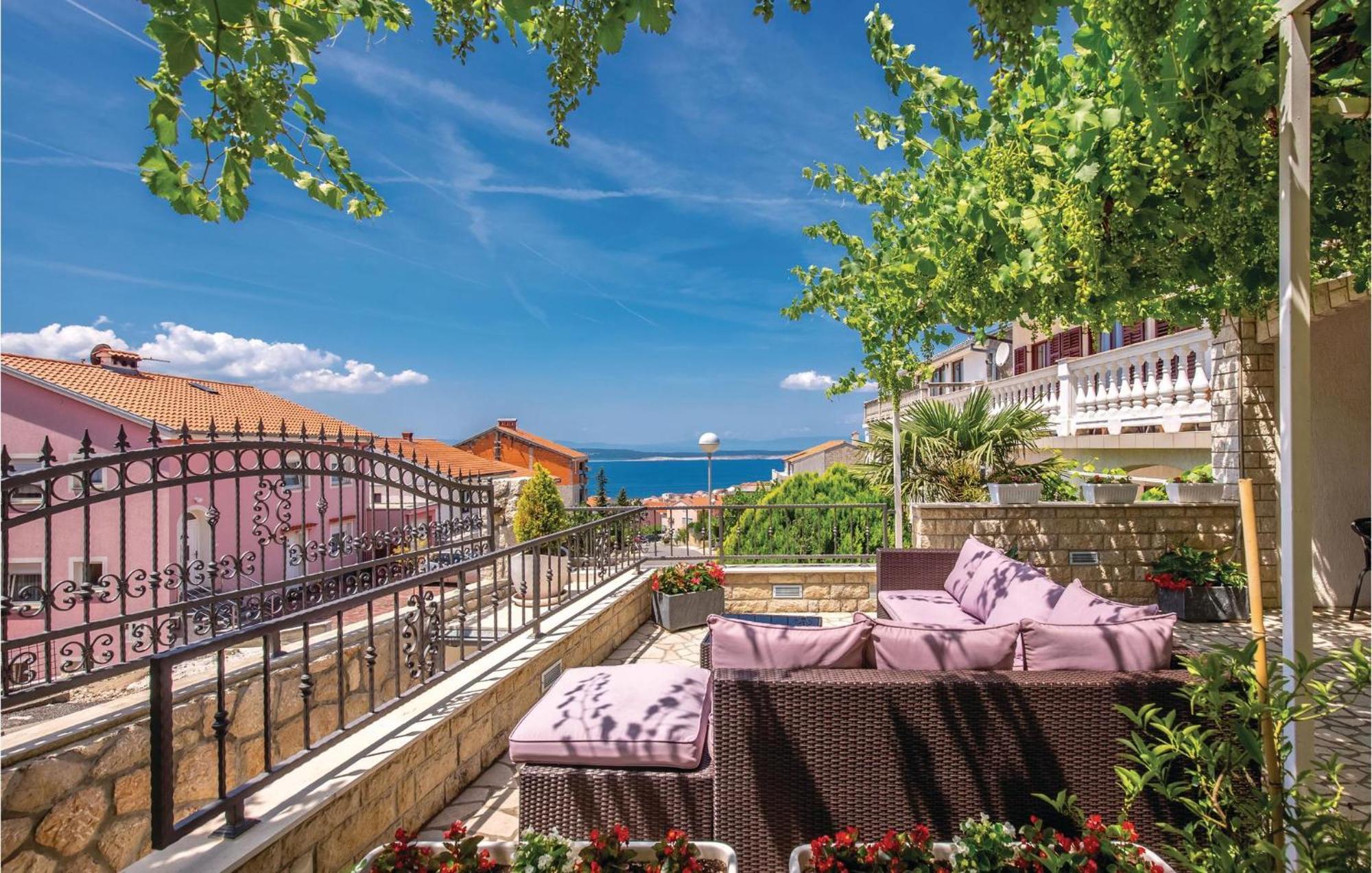 Nice Apartment In Crikvenica With Wifi מראה חיצוני תמונה